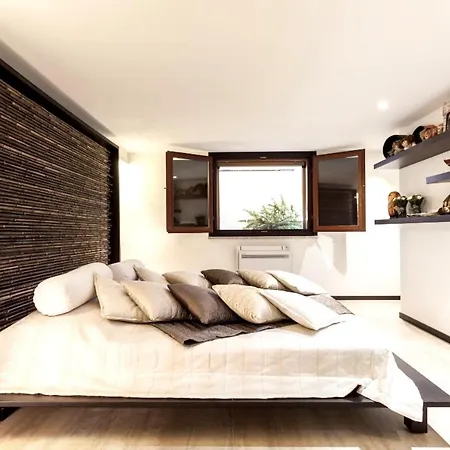 Apartment Via Generale Cadorna *